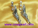 silver freshawater pearl brooch& pin in calyx pattern wholesale